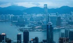 為何香港的銀行應該聘請內地股票研究員