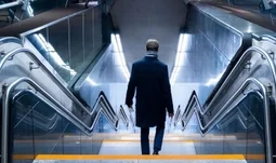 Ex-JPMorgan VP: How to cope with imposter syndrome at work