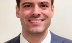 Goldman Sachs hired a Morgan Stanley executive director and promoted him to MD