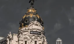 Poor pay for Madrid bankers a warning to London peers