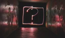 我快將畢業了： 應該留港還是前往上海工作？