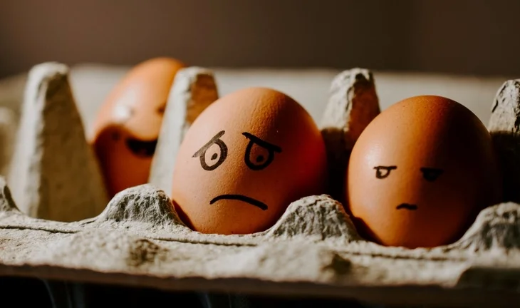London bankers struck by abnormal apprehension & anticipation