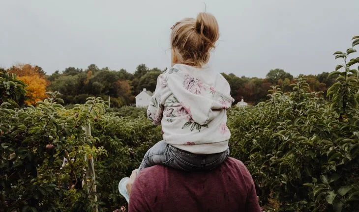 A fixed income salesman quit his job to look after his daughter